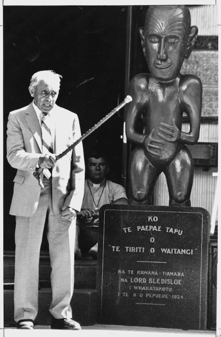 Image: Kaumatua Simon Snowden speaking at Waitangi