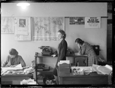 Image: Office and workers, during World War II