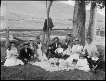 Image: Picnic, probably Christchurch district