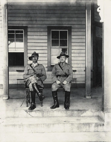 Image: Colonel Robert Logan and Colonel Paterson, Western Samoa
