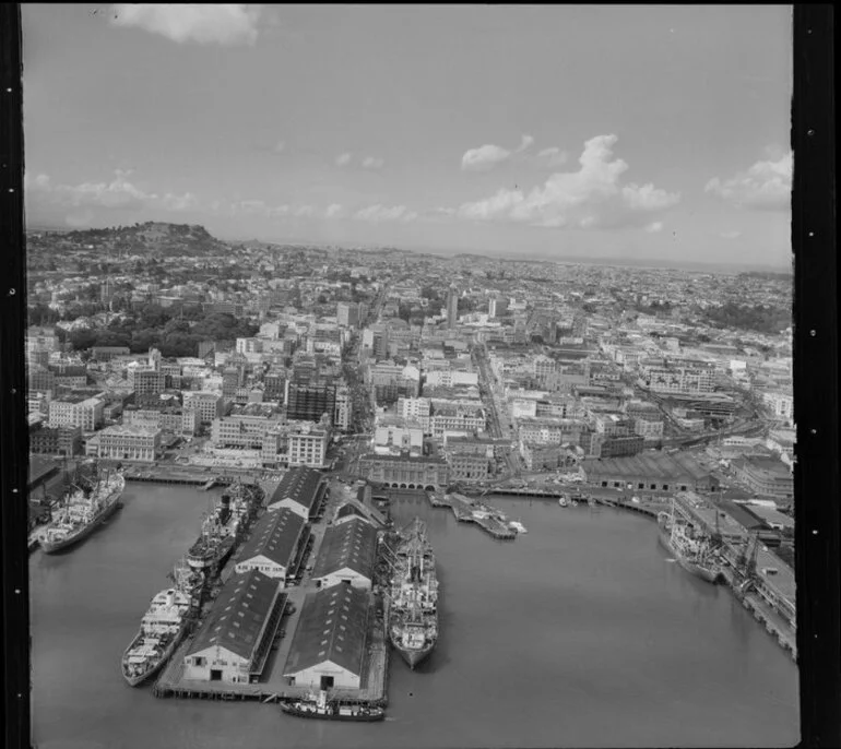 Image: Auckland wharves, Auckland City