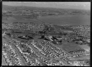 Image: Point Chevalier, Auckland, including Oakley Hospital