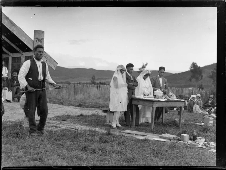 Image: Morehu Downs speaking at a double wedding at Korohe marae, Tūrangi