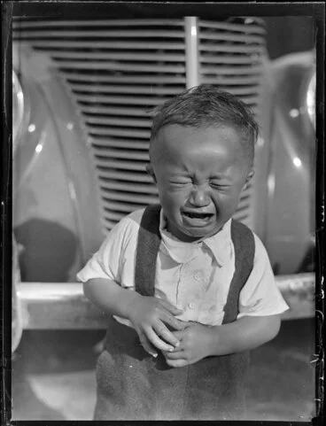 Image: Māori child crying, Tokaanu