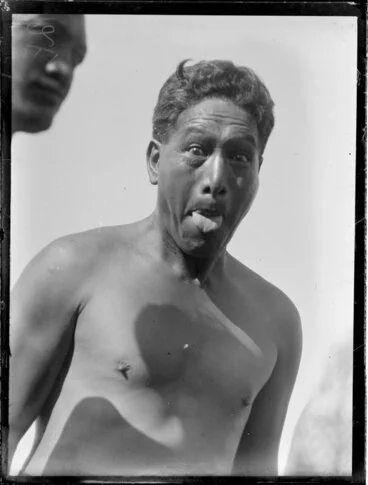 Image: Māori man performing pūkana, Waikato