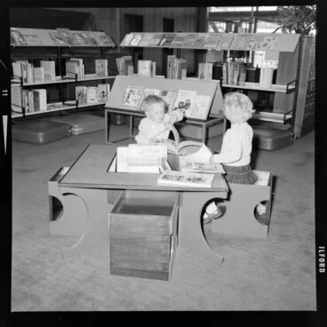 Image: Children in children's section of Gisborne Public Library