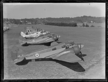 Image: Oxford aircraft lined up on the ground, Hobsonville, Royal New Zealand Air Force air sales