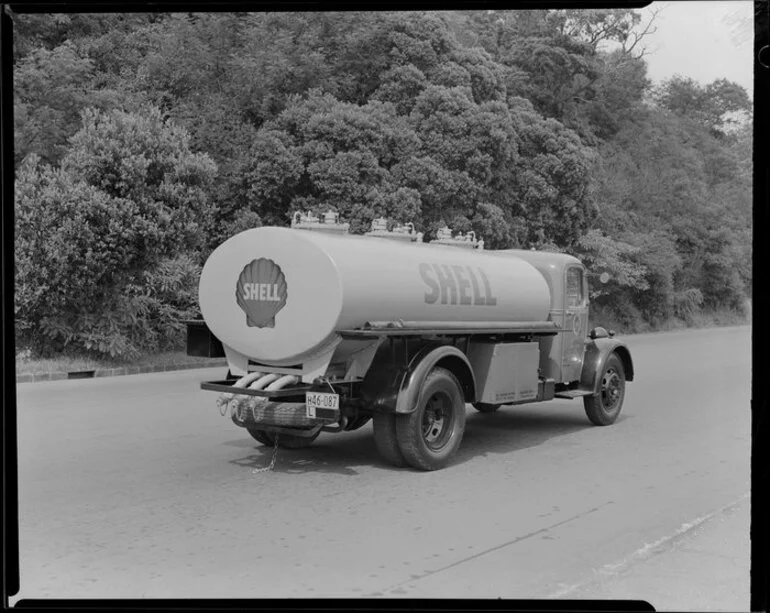 Image: Shell company truck