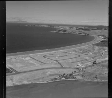 Image: Omaha, Omaha Bay with early roading development