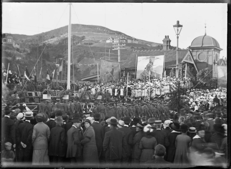 Image: Anzac day commemoration at Petone