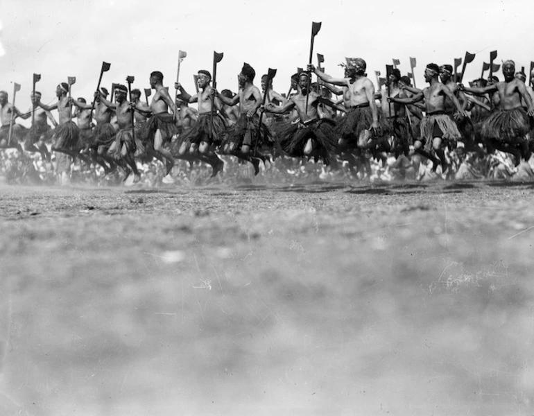 Image: Members of Ngati Tuwharetoa performing the peruperu