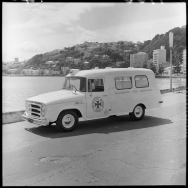 Image: Sydney Ernest Barlow Memorial Ambulance
