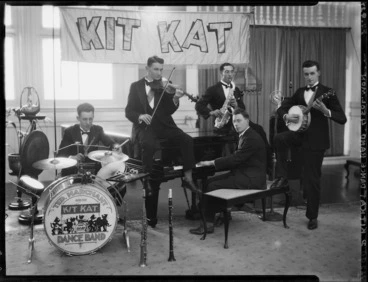 Image: Ted Marchant and his Kit Kat Dance Band