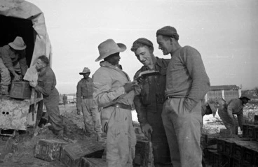 Image: South African soldier asking two New Zealand soldiers for information, Italy