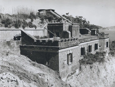 Image: Creator unknown :Photograph of Fort Kelburne at Ngauranga, Wellington, at start of demolition