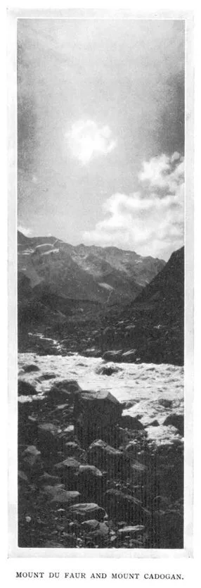 Mount Du Faur and Mount Cadogan Image: Mount Du Faur and Mount Cadogan