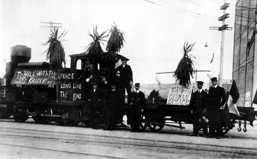 Image: Armistice Day train