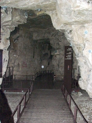 Image: Wellington cavern, Arras