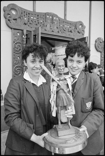 Image: National Māori Speech Contest winners, 1985