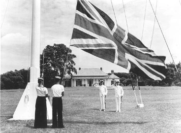 Image: Waitangi flagpole