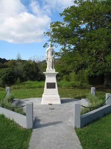 Image: Matakana War Memorial