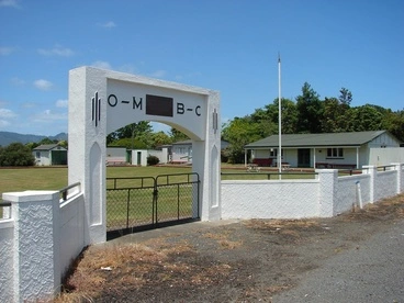 Image: Otaua War Memorial Bowling Green