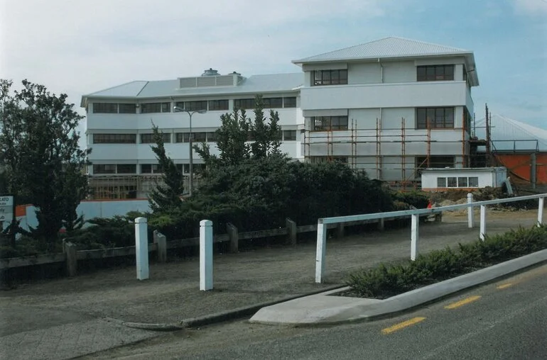 Image: Management Building from Hillcrest Road