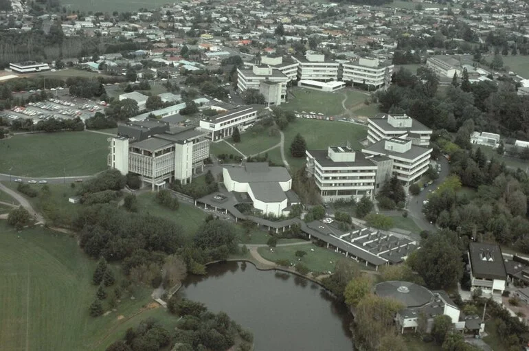 Image: Aerial view looking south, 1988