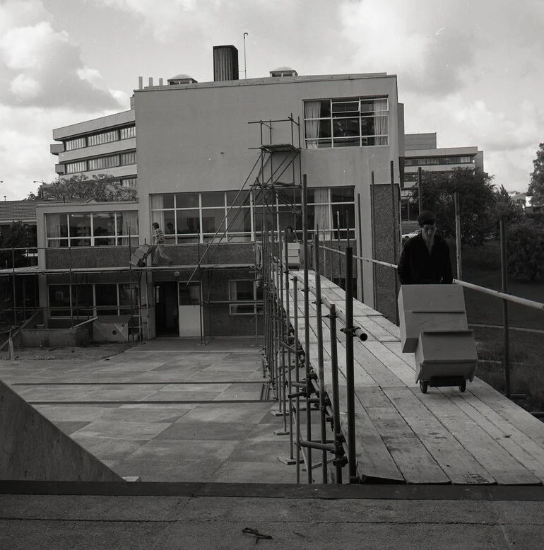 Image: Transferring the Library in 1976