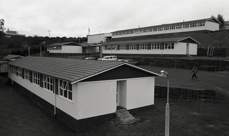 Image: Temporary Management Studies Buildings