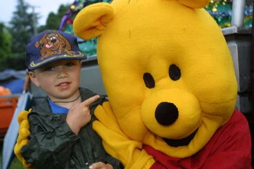 Image: Winnie the Pooh in Greerton (Christmas 2002)