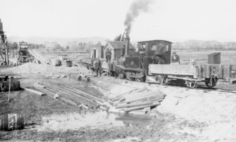 Image: Wairoa river railway bridge