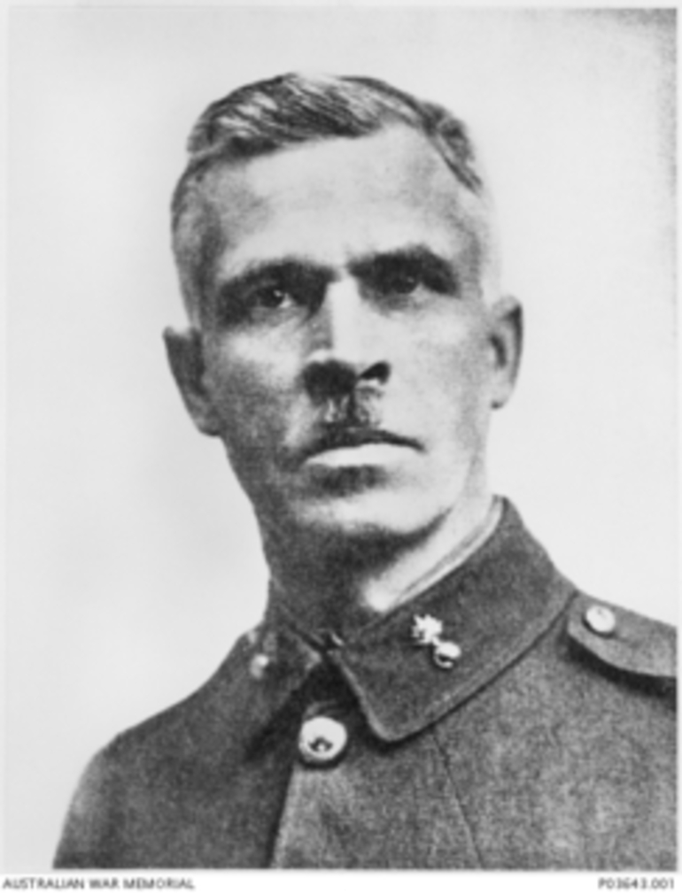 Image: Portrait of Sapper Horace Moore-Jones, New Zealand Engineers. Horace Moore-Jones was born in Malvern Wells, Worcestershire, England in 1868. His parents and family migrated to New Zealand, arriving ..