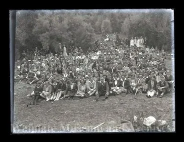 Presbyterian bible class picnic Image: Presbyterian bible class picnic