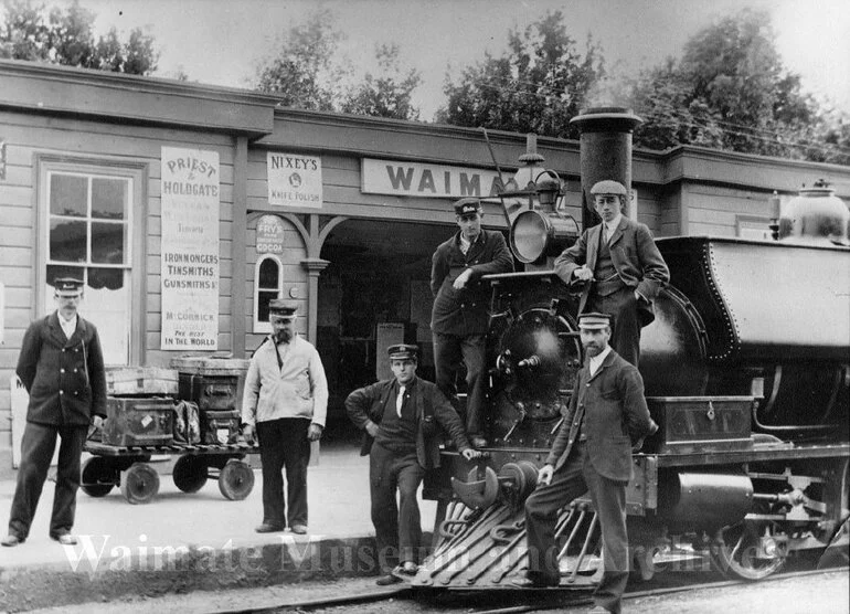 Image: Train and staff at Waimate Railway Station