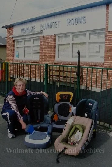 Sharon Ronson with Plunket car seats Image: Sharon Ronson with Plunket car seats