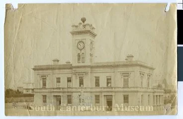 Image: [Timaru Post Office with timeball]