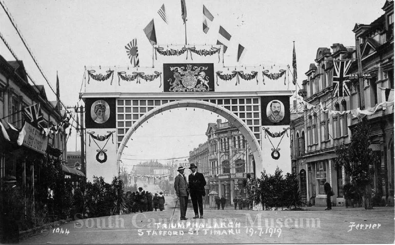 Image: 1044 Triumphal Arch Stafford St Timaru 19.7.1919
