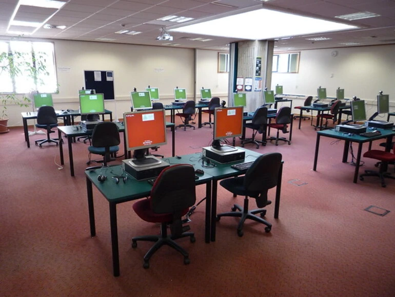 Image: Dunedin City Library PC space