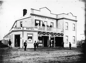 Victoria Hotel, Featherston Image: Victoria Hotel, Featherston