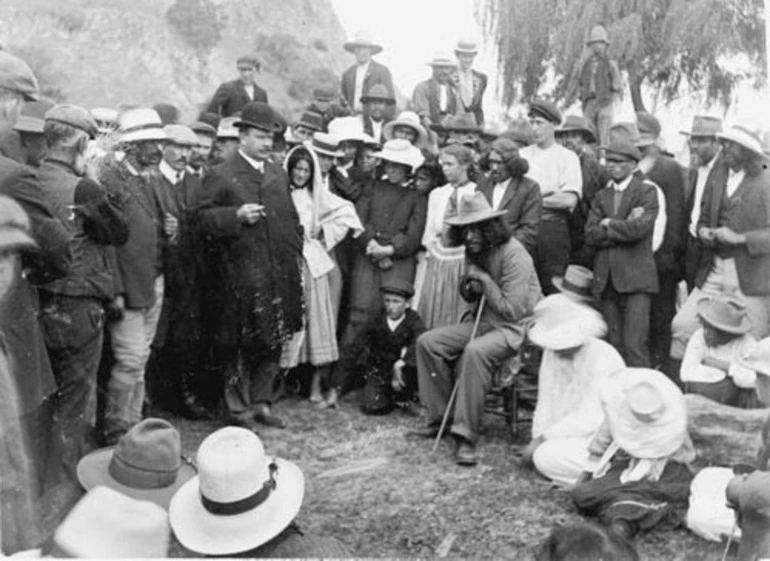 Image: Rua Kēnana Hepetipa with Joseph Ward