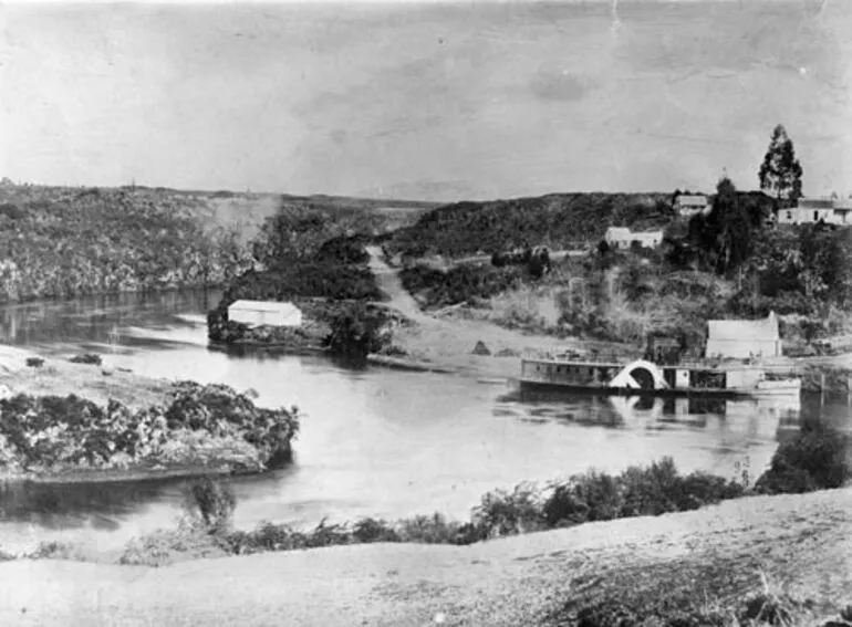 Image: Paddle steamer