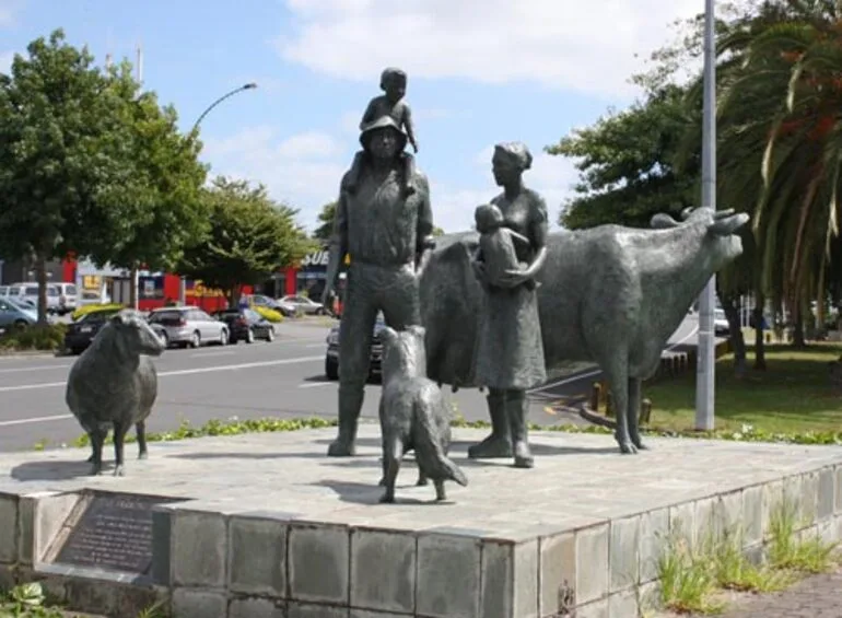 Image: ‘Farming family’