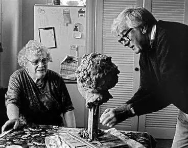 1998 sculpture Image: 1998 sculpture