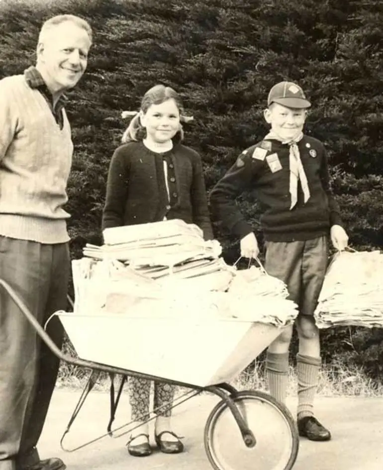 Image: Paper drive