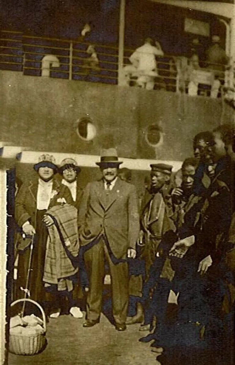 Image: T. W. Rātana travelling to London