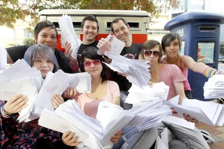 Image: Letter writing: Pink Shirt Day