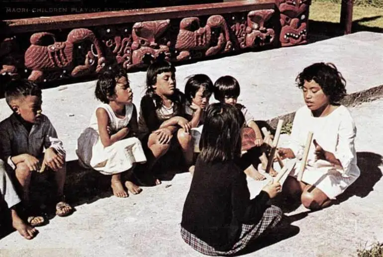 Image: A stick game in progress, Rotorua, 1960s