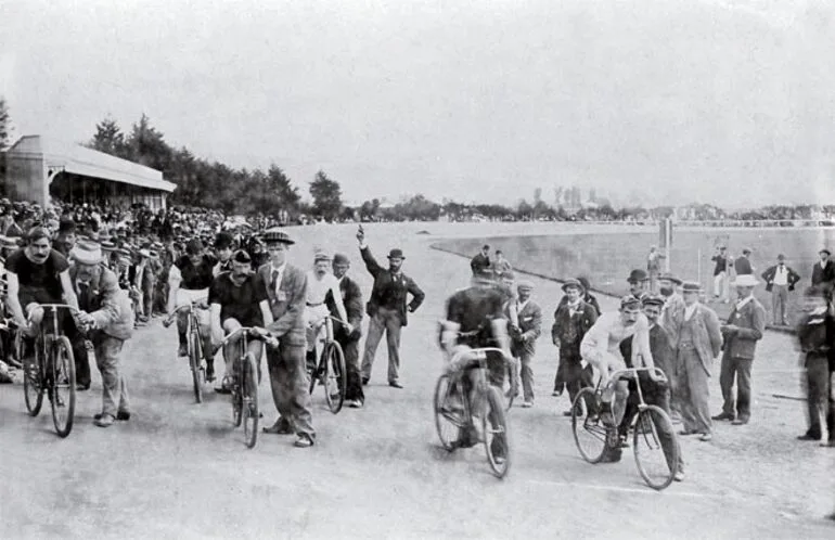 Image: Cycling at Lancaster Park, 1896