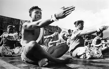 Image: Samoan dance